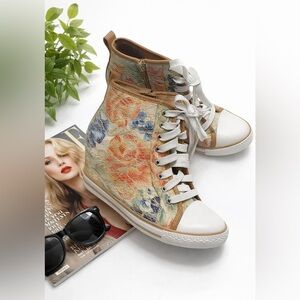 Nature breeze women’s lace Floral High-Top Wedge Sneakers✨